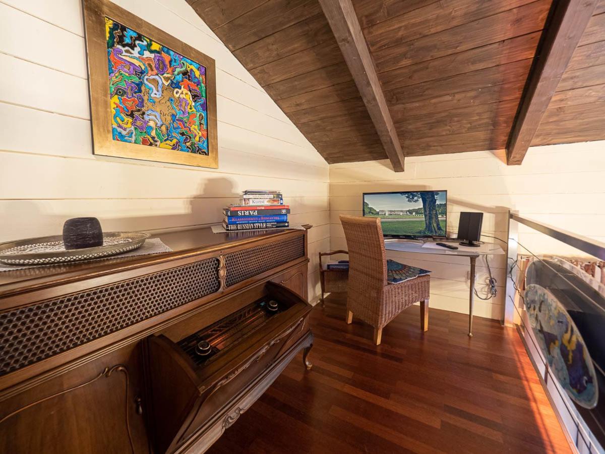 Kunst Im Loft Apartment Seeon Seebruck Bagian luar foto